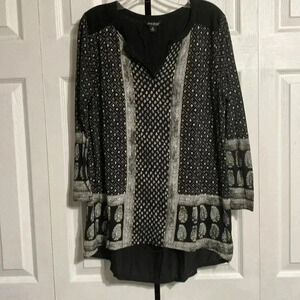 Lucky Brand black & off white boho top size MEDIUM